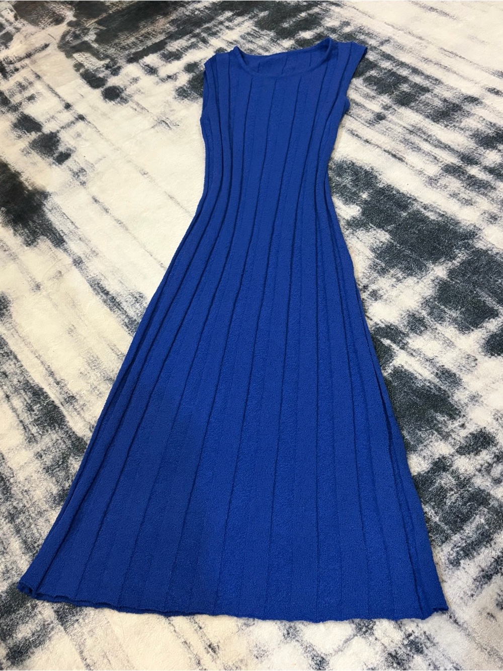 Sleeveless Ribbed Knit Maxi Navy Dress - Small